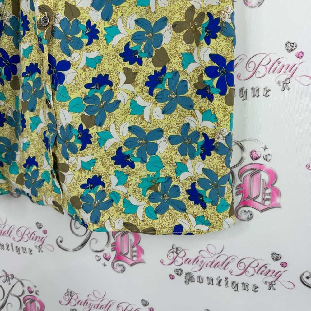 CAbi tank top button up flowers Floral Sleeveless Blouse - Blue and Green - Picture 3 of 7
